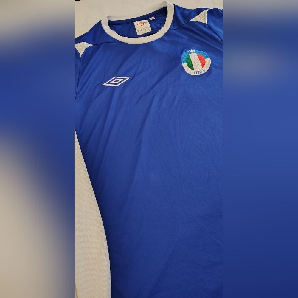 Umbro Italy Blue & White Soccer Shirt Sz - Picture 5 of 12